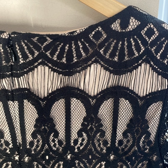 Eliza J lace overlay dress - Picture 5 of 13